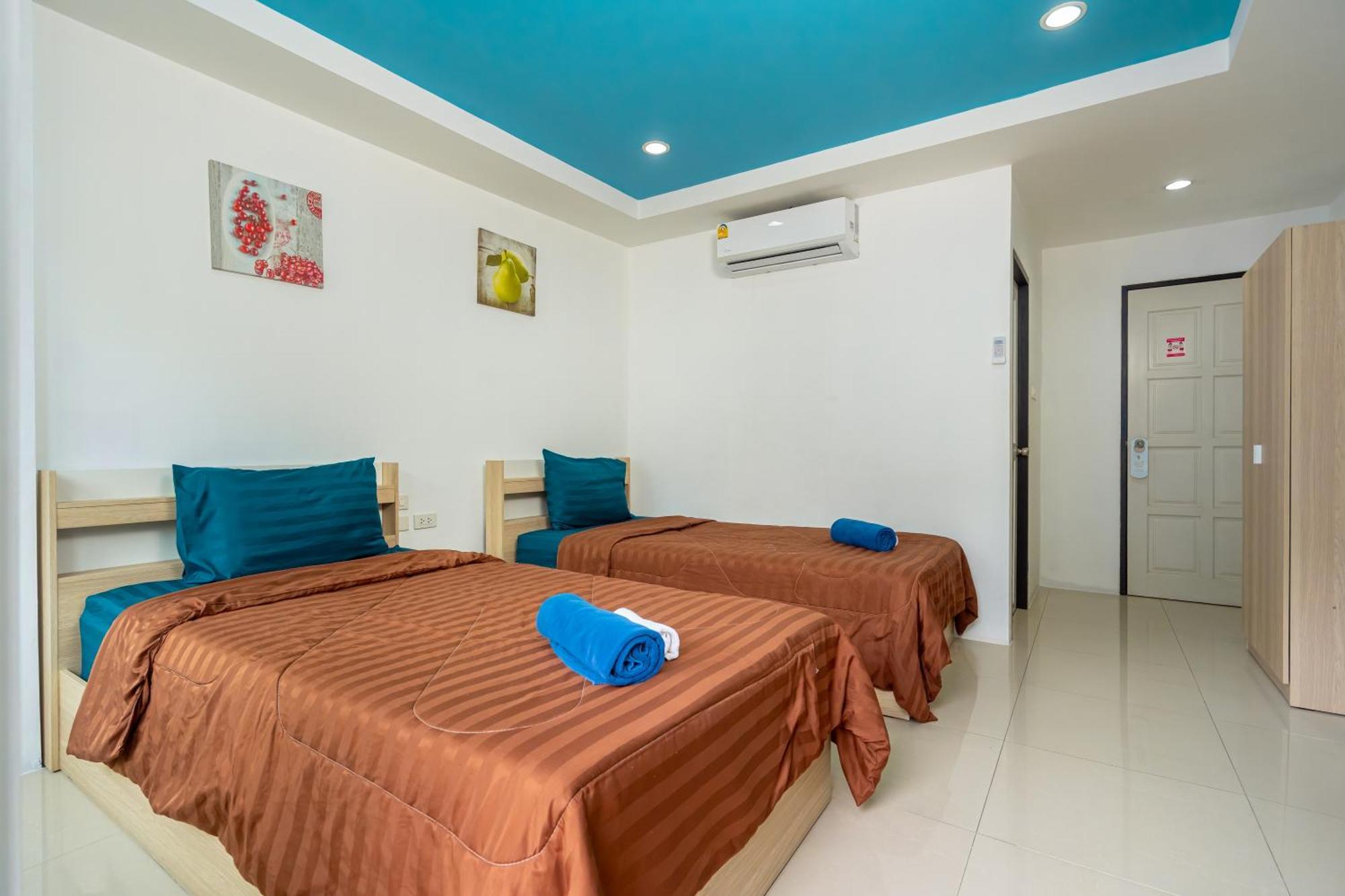 Nice To Meat You Rooms Patong Luaran gambar