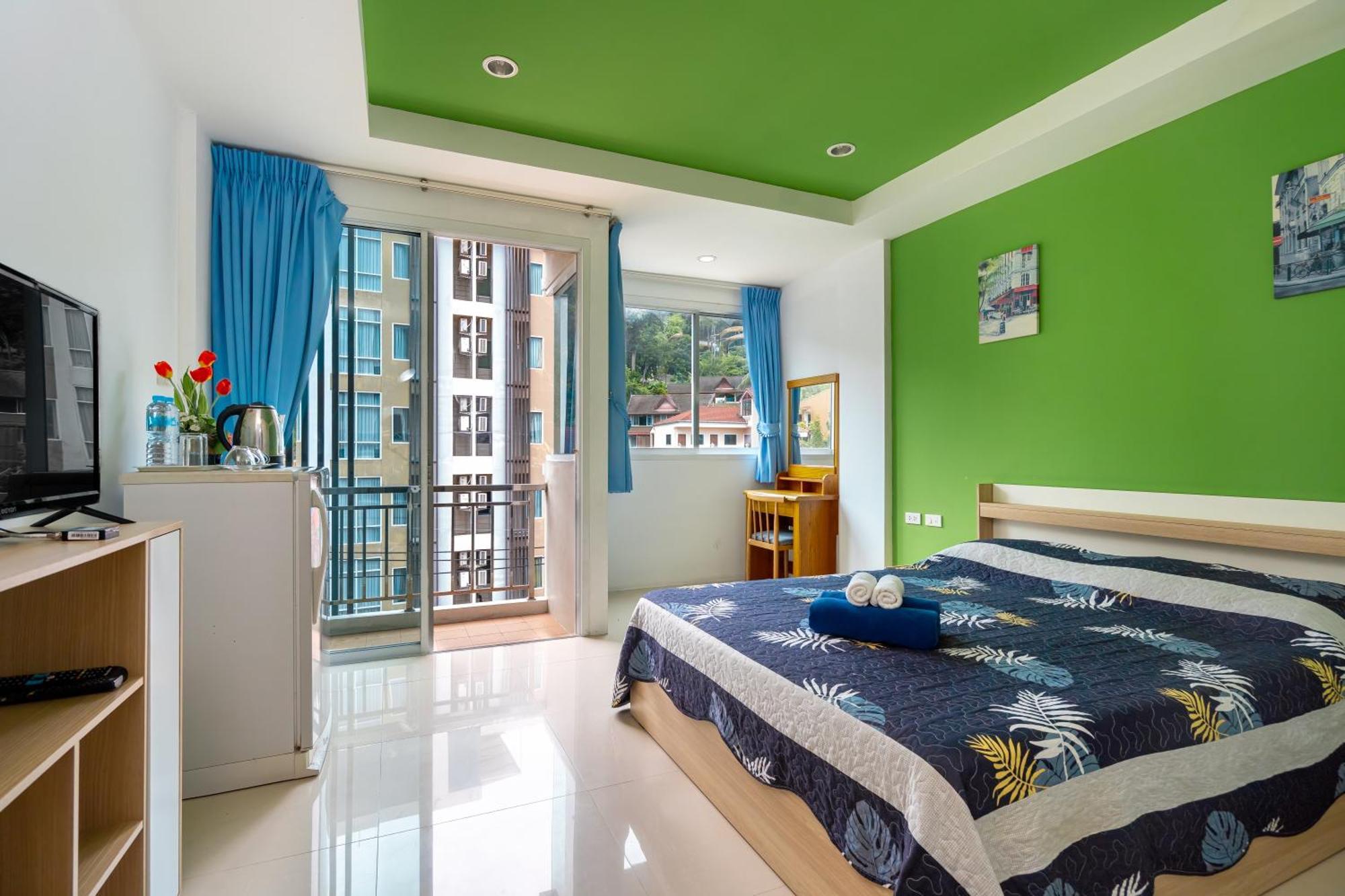 Nice To Meat You Rooms Patong Luaran gambar
